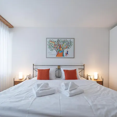 Galerie Obersee 3e - Lage- Zentrum - By *