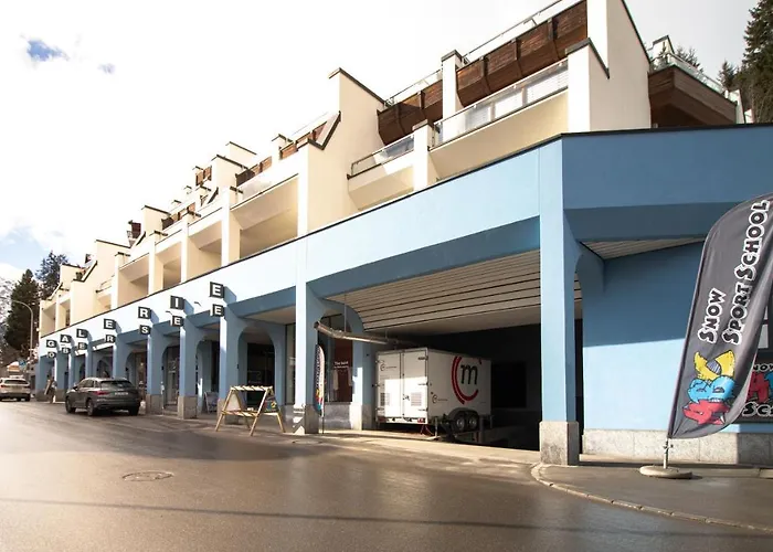 Galerie Obersee 3e - Lage- Zentrum - By *