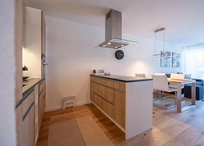 Апартаменты Galerie Obersee 3e - Lage- Zentrum - By *